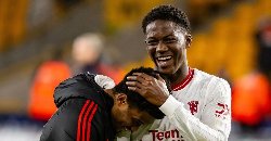 MU chuẩn bị tưởng thưởng Kobbie Mainoo, lộ mức thù lao khủng