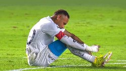 Vừa mới tái xuất, chấn thương lại ập đến với Neymar