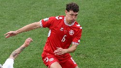 Trung vệ Đan Mạch vượt mặt Kroos, chuyền chính xác 100%