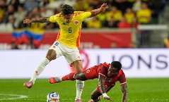 Soi kèo phạt góc Uzbekistan vs Colombia, 9h00 ngày 18/6