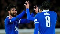 Kết quả bóng đá hôm nay 18/1: Everton đi tiếp ở FA Cup