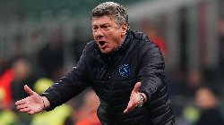 Napoli xem xét sa thải HLV trước thềm gặp Barca ở Cúp C1