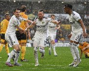 Soi kèo phạt góc Leeds vs Wolves, 21h ngày 18/04