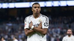 Mbappe bất ngờ đổ bệnh, Real Madrid lo sốt vó trước trận gặp Al Hilal