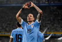 Darwin Nunez chính thức bị loại khỏi ĐT Uruguay vì chấn thương
