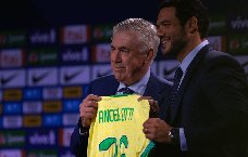 ĐT Brazil sắp ‘trói chân’ HLV Ancelotti thêm 4 năm