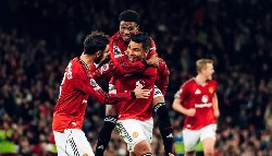 MU gánh khoản nợ hơn 500 triệu bảng