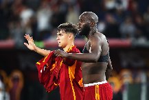 Kết quả bóng đá hôm nay 20/5: Roma nuôi hi vọng dự Cúp C1