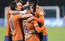 Nhận định, Soi kèo Al-Kholood Club vs Al-Fayha 23h25 ngày 21/5: Ba điểm cho đội khách