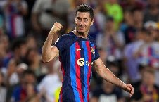 Hé lộ lý do Barcelona từng yêu cầu Lewandowski ngừng ghi bàn ngay lập tức