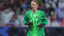 Thủ môn PSG bị gãy tay