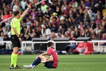 Barcelona mất Lewandowski, giấc mơ ‘ăn 4’ lung lay dữ dội