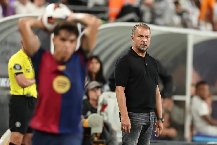 Hansi Flick “chém gió phần phật” sau màn vùi dập Sevilla