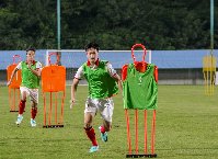 HLV Troussier nhận xét gây sốc về Nguyễn Hoàng Đức