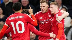 Kết quả bóng đá hôm nay 22/4: Tottenham thua đau Nottingham Forest
