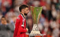 Thua Tottenham, MU vuột vé tham dự Cúp C1 2025/26