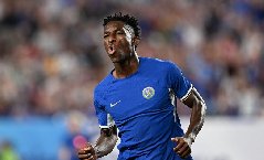 Bayern Munich cùng 2 đội bóng Ngoại hạng Anh tranh Nicolas Jackson