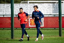 MU đón tin cực vui từ Leny Yoro