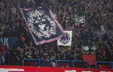 PSG lại bị vạ lây vì CĐV