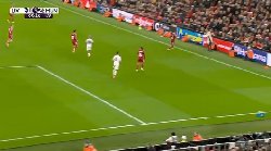 Liverpool bị tố liên tục vi phạm luật mới của Ngoại hạng Anh