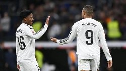 Mbappe bất ngờ từ bỏ áo số 9 tại Real Madrid