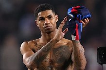 Vướng mắc giấy tờ, Rashford chưa thể ra mắt Barca