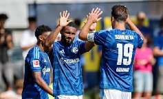 Nhận định, Soi kèo Hallescher vs Schalke 04 01h45 ngày 25/08: Áp lực nặng nề