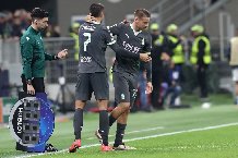 Chân sút sinh năm 2008 của AC Milan đi vào lịch sử cúp C1