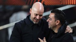 Thay thế Ten Hag, Man United bất ngờ mời huyền thoại của Barca làm HLV 