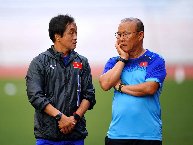 Thực hư tin HLV Park Hang-seo và trợ lý Lee Young-jin đến CLB TP.HCM