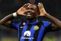 Soi kèo phạt góc Inter Milan vs Como, 2h45 ngày 24/12