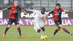 Soi kèo phạt góc AC Milan vs Cagliari, 1h45 ngày 25/5