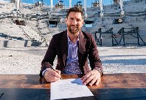 Messi ký hợp đồng mới, gắn bó với Inter Miami tới năm tuổi 41