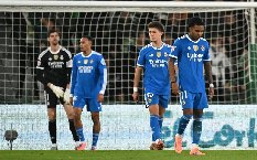 Thoát thua trong gang tấc, Real Madrid bị Barcelona áp sát tại La Liga