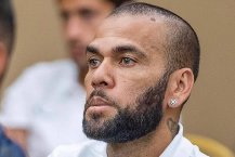 Dani Alves được tại ngoại sau khi trả 1 triệu euro tiền bảo lãnh