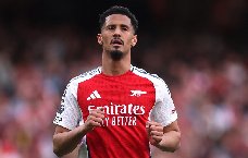 Arsenal chuẩn bị ‘trói chân’ Saliba thêm 4 năm