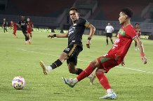 Nhận định, Soi kèo Dewa United vs Persebaya Surabaya 19h00 ngày 26/9: Top 4 vẫy gọi