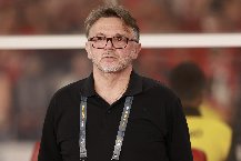 HLV Troussier chia tay tuyển Việt Nam sau trận thua Indonesia