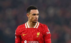 CĐV Liverpool tẩy chay Alexander-Arnold