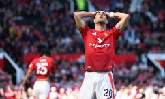 Dalot chấn thương, nguy cơ nghỉ hết mùa