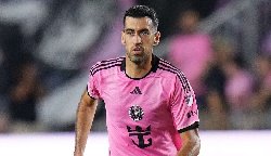 Huyền thoại Barcelona chuẩn bị nói lời giã từ sân cỏ 