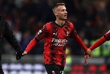 Ra mắt ở tuổi 15, Francesco Camarda đi vào lịch sử Serie A