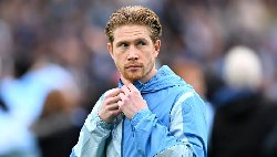 De Bruyne dừng đàm phán, Man City nguy cơ mất nhạc trưởng