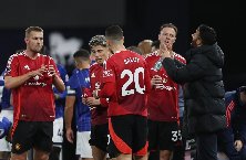 Huyền thoại MU không tin đội bóng cũ có thể vào Top 4 