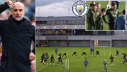 Các cầu thủ Man City bị bắt ngủ lại sân tập dịp Giáng sinh