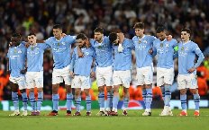 Pep lo sợ Man City lần đầu vắng mặt ở cúp C1 sau 12 năm