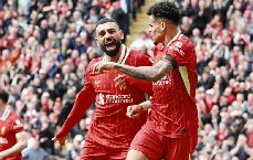 Liverpool phải đợi thêm gần 1 tháng để nâng cúp vô địch Ngoại hạng Anh