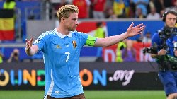 De Bruyne bị chính fan Bỉ la ó