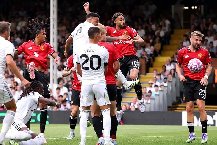Soi kèo phạt góc Grimsby Town vs MU, 2h ngày 28/08