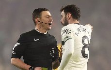 Rời sân giữa chừng, Fernandes lập kỷ lục đáng xấu hổ 